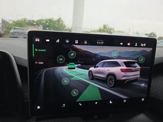 Skoda Kodiaq 1,5 TSI iV 4*J.Gar/AHK/Navi/el.Klappe/Kamera  ** - foto 39