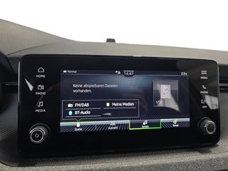 Skoda Kamiq Selection 1,0TSI DSG AHK/Kamera/LED/Kessy/Winterp.  ** - foto 28