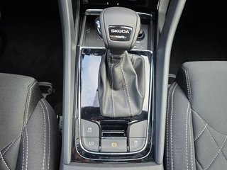 Skoda Karoq Sportline 2,0TSI DSG Pano/AHK/4*J.Gar/Navi/Matrix   ** - bilder 20
