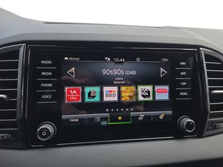 Skoda Karoq Sportline 2,0TSI DSG Pano/AHK/4*J.Gar/Navi/Matrix   ** - bilder 22