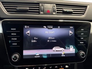 Skoda Superb Combi 1,5TSI DSG Navi/Kamera/el.Klappe/Kessy         ** - bilder 29