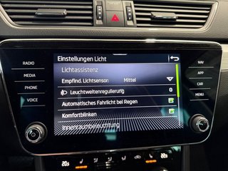 Skoda Superb Combi 1,5TSI DSG Navi/Kamera/el.Klappe/Kessy         ** - bilder 33