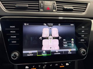 Skoda Superb Combi 1,5TSI DSG Navi/Kamera/el.Klappe/Kessy         ** - bilder 36