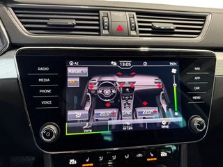 Skoda Superb Combi 1,5TSI DSG Navi/Kamera/el.Klappe/Kessy         ** - bilder 37