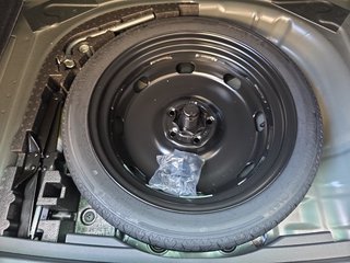 CUPRA Ateca 1,5TSI DSG 5*J.Gar/AHK/Leder/Pano/Navi/el.Klappe ** - bilder 17