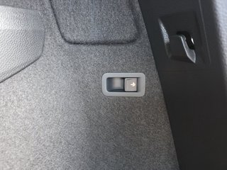 Skoda Karoq Sportline 1,5TSI DSG 4*J.Gar/Pano/aAHK/Matrix/Navi    ** - bilder 17