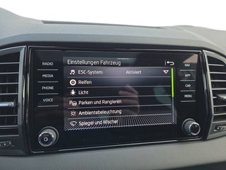 Skoda Karoq Sportline 1,5TSI DSG 4*J.Gar/Pano/aAHK/Matrix/Navi    ** - bilder 37
