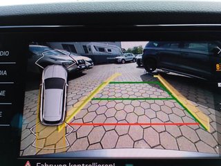 Skoda Karoq 2,0TDI DSG 4x4 Navi/LED/Kamera/ACC/Winterp.  ** - bilder 17