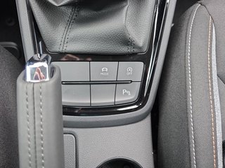 Skoda Kamiq Selection 1,5TSI DSG AHK/Kamera/LED/Kessy/Winterp. - bilder 21