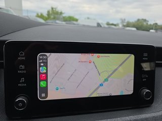 Skoda Kamiq Selection 1,5TSI DSG AHK/Kamera/LED/Kessy/Winterp. - bilder 30