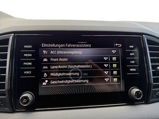 Skoda Karoq Sportline 1,5TSI DSG ACC/Matrix/Navi/el.Klappe   ** - bilder 39