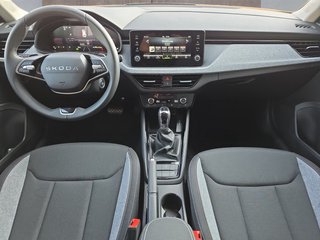 Skoda Kamiq Selection 1,5TSI DSG AHK/Kamera/LED/Kessy/Winterp.  ** - bilder 6