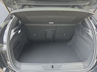 Peugeot 308 GT Hybrid 145 Matrix/18*Alu/Navi/Kamera  ** - foto 11