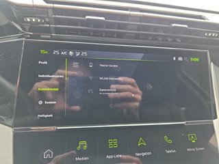 Peugeot 308 GT Hybrid 145 Matrix/18*Alu/Navi/Kamera  ** - foto 23