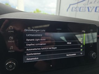 Skoda Kamiq Monte Carlo 1,5TSI DSG 5*J.Gar/Kessy/Matrix/Winterp/Kamera  ** - bilder 40