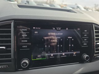 Skoda Karoq Sportline 1,5TSI DSG 4*J.Gar/aAHK/Matrix/Navi  ** - bilder 44