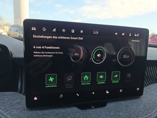 Skoda Superb Combi 2,0TDI DSG Navi/DCC/ACC/Kamera/Sitzhz.  ** - foto 38