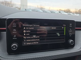 Skoda Kamiq Monte Carlo 1,5TSI DSG 4*J.Gar/AHK/18*Alu/el.Klappe  ** - foto 42