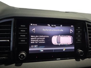 Skoda Karoq Sportline 1,5TSI DSG 4*J.Gar/aAHK/Matrix/Navi  ** - foto 36