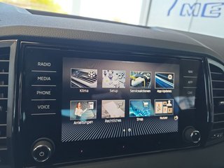 Skoda Karoq Sportline 1,5TSI DSG 4*J.Gar/Pano/aAHK/Matrix/Navi    ** - bilder 40