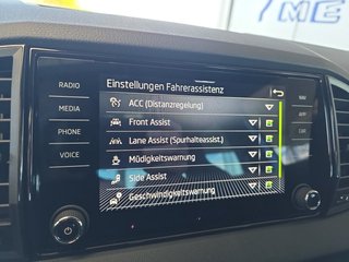 Skoda Karoq Sportline 1,5TSI DSG 4*J.Gar/Pano/aAHK/Matrix/Navi    ** - bilder 43