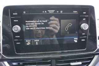 Volkswagen T-Roc R-Line 1,5TSI aAHK/19*Alu/Easy Open   ** - bilder 24
