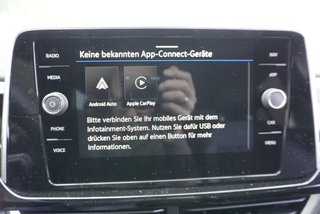 Volkswagen T-Roc R-Line 1,5TSI aAHK/19*Alu/Easy Open   ** - bilder 25
