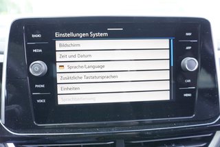 Volkswagen T-Roc R-Line 1,5TSI aAHK/19*Alu/Easy Open   ** - bilder 40