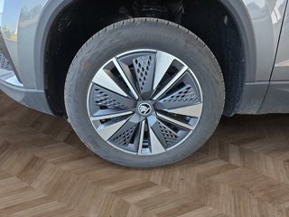 Skoda Karoq 1,5TSI DSG 4*J.Gar/aAHK/Kamera/Kessy/Winterp.  ** - bilder 9