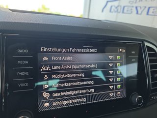 Skoda Karoq 1,5TSI DSG 4*J.Gar/aAHK/Kamera/Kessy/Winterp.  ** - bilder 34