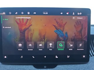 Skoda Superb Combi 2,0TDI DSG Navi/DCC/ACC/Kamera/Sitzhz.   ** - foto 29