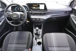 Hyundai i20 1,2 79PS Navi/Winterp/Kamera/Temp/Pdc  ** - bilder 11