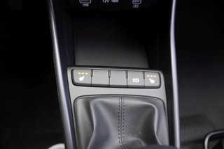 Hyundai i20 1,2 79PS Navi/Winterp/Kamera/Temp/Pdc  ** - bilder 20