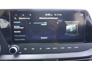 Hyundai i20 1,2 79PS Navi/Winterp/Kamera/Temp/Pdc  ** - bilder 35