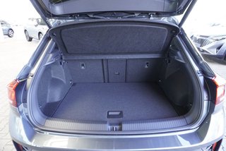 Volkswagen T-Roc R-Line 1,5TSI DSG UPE=45500 Euro    ** - bilder 7