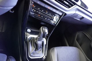 Volkswagen T-Roc R-Line 1,5TSI DSG UPE=45500 Euro    ** - bilder 21
