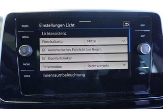 Volkswagen T-Roc R-Line 1,5TSI DSG UPE=45500 Euro    ** - bilder 37