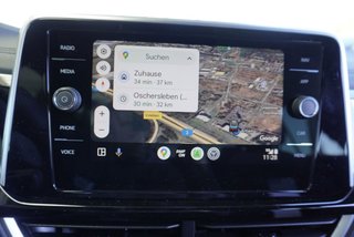 Volkswagen T-Roc R-Line 1,5TSI DSG UPE=45500 Euro    ** - bilder 43
