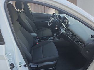 Hyundai i20 Black 1.0 T-GDI 7DCT Navi/Kamera/LED/Winterp.  ** - foto 11