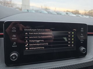 Skoda Kamiq Monte Carlo 1,5TSI DSG 4*J.Gar/AHK/18*Alu/el.Klappe  ** - foto 45