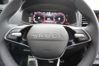 Skoda Karoq Sportline 1,5TSI DSG aAHK/Matrix/Kessy/Kamera   ** - bilder 15