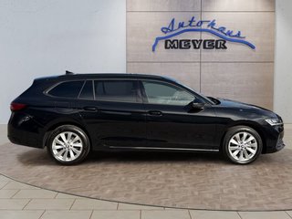 Skoda Superb Combi 2,0TDI DSG Navi/DCC/ACC/Kamera/Sitzhz.  ** - bilder 1