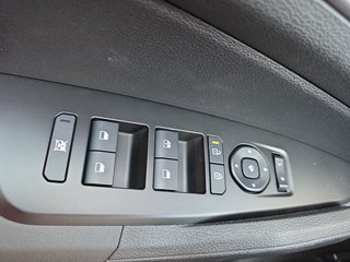 Kia Sportage 1.6 T-GDI AWD DCT Navi/Winterp/LED/Kamera  ** - bilder 15