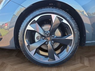 CUPRA Leon ST 1.5eTSI DSG ACC/Keyless/el.Klappe/Winterp.  ** - foto 9
