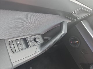 SEAT Arona FR 1,5TSI DSG aAHK/LED/ACC/Kamera/Winterp.   ** - bilder 12