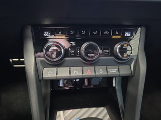 Skoda Karoq Sportline 2,0TDI DSG 4*J.Gar/aAHK/ACC/Matrix/Navi    ** - bilder 23