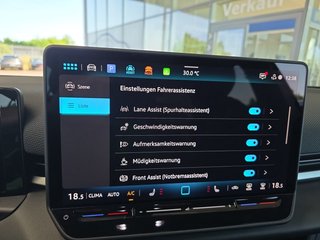 Volkswagen T-Roc R-Line 1.5 eTSI aAHK/Easy Open/Winterp.  ** - foto 32