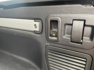 Volkswagen Touran 1.6TDI Join DSG AHK/LED/Navi - bilder 22