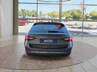 Skoda Superb Combi 1,5TSI DSG Navi/Kamera/el.Klappe/Kessy         ** - foto 4