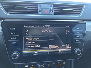 Skoda Superb Combi 1,5TSI DSG Navi/Kamera/el.Klappe/Kessy         ** - foto 27